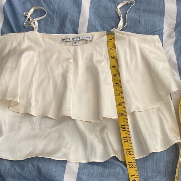 Silky camisole spaghetti adj strap cream 2 tiered top - Picture 8 of 9